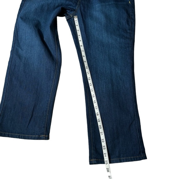 New York & Company The Crop Flare Leg Jean Low Rise Stretch Women's Size 12 - Picture 11 of 12